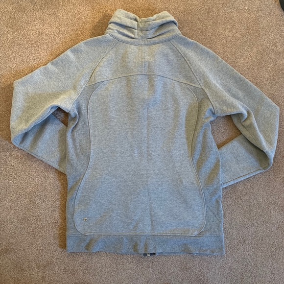Lululemon Jacket - Picture 4 of 11